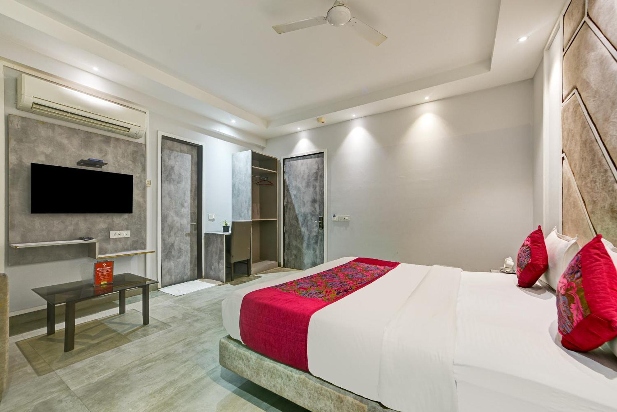 Hotel Kelvish -igi Airport New Delhi